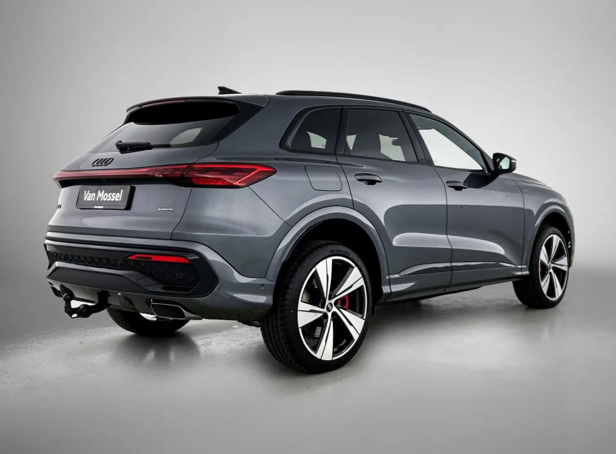 2.0 TFSI e-hybrid quattro S edition Competition Trekhaak | B&O | Stoelventilatie | 21" LM Velgen | Privacy glas | Navigatie | Elektr. vestelbare bestuurdersstoel met geheugen