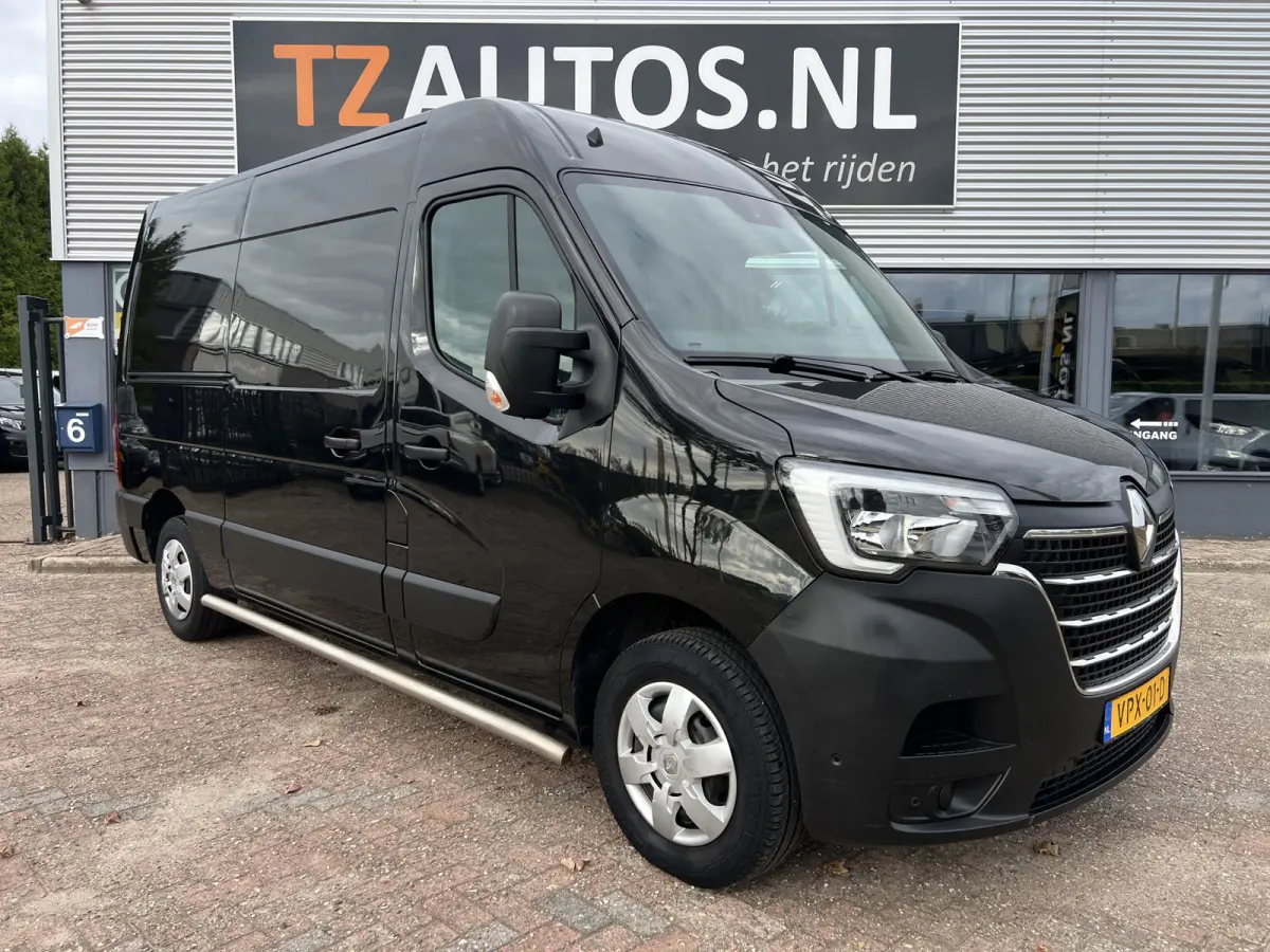 T35 2.3 dCi 150 L2H2 Automaat Work Ed.