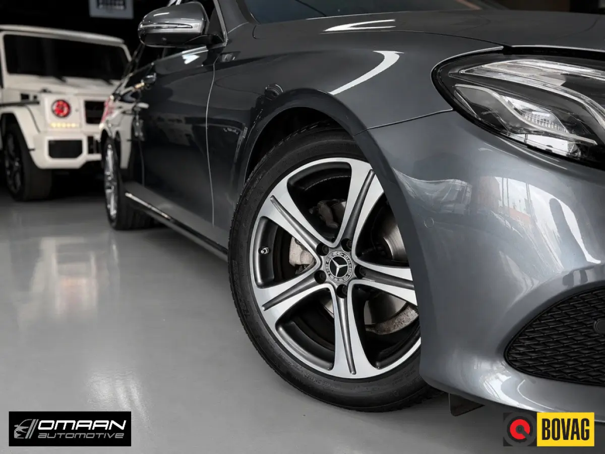 E200 AMG 360 CARPLAY BTW AUTO