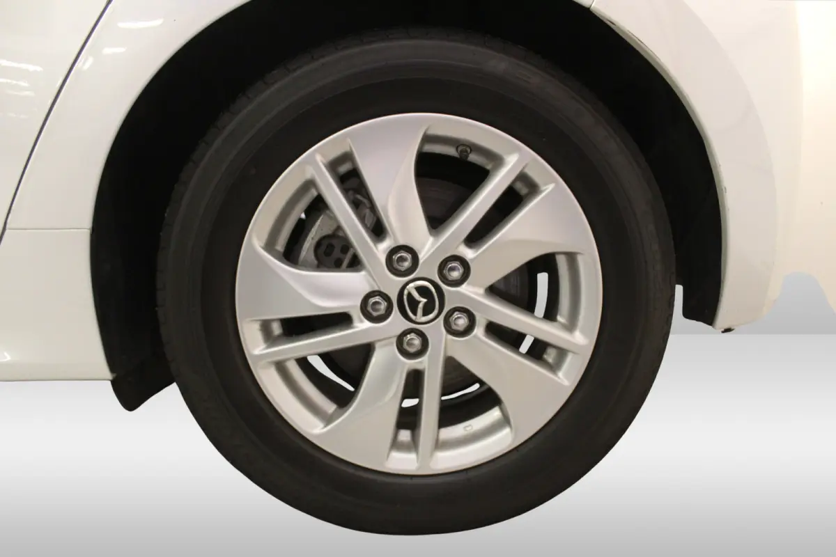 1.5 Centre-Line l Adaptieve Cruise Contol l Lane assist l Parkeercamera l Stoelverwarming l Apple carplay/ Android Auto l 16 inch