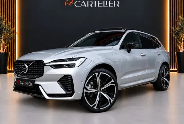 2.0 R-Design 398PK AWD Long Range | Pano | H&K | Orrefors | Leder | Memory | Carplay - Android | Keyless | 360 | Trekhaak | Led | Adaptive Cruise | Stoelverwarming voor & achter | Stuurwielv