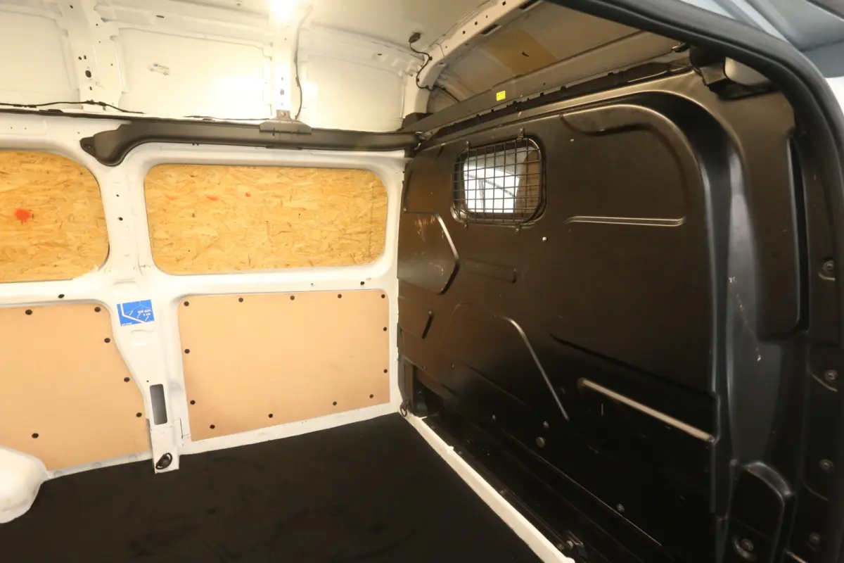 2.0 TDCI L2H2 | Automaat | Airco | Camera | 3 Zits | Cruise | Carplay | Parkeersens.