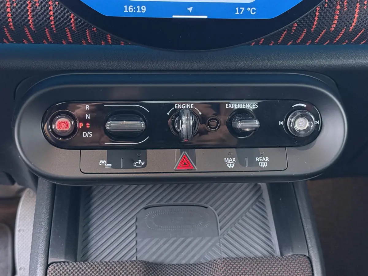 C John Cooper Works | Pakket L | Comfort Access | Stoel & Stuurverwarming | Panoramadak | 360 graden camera