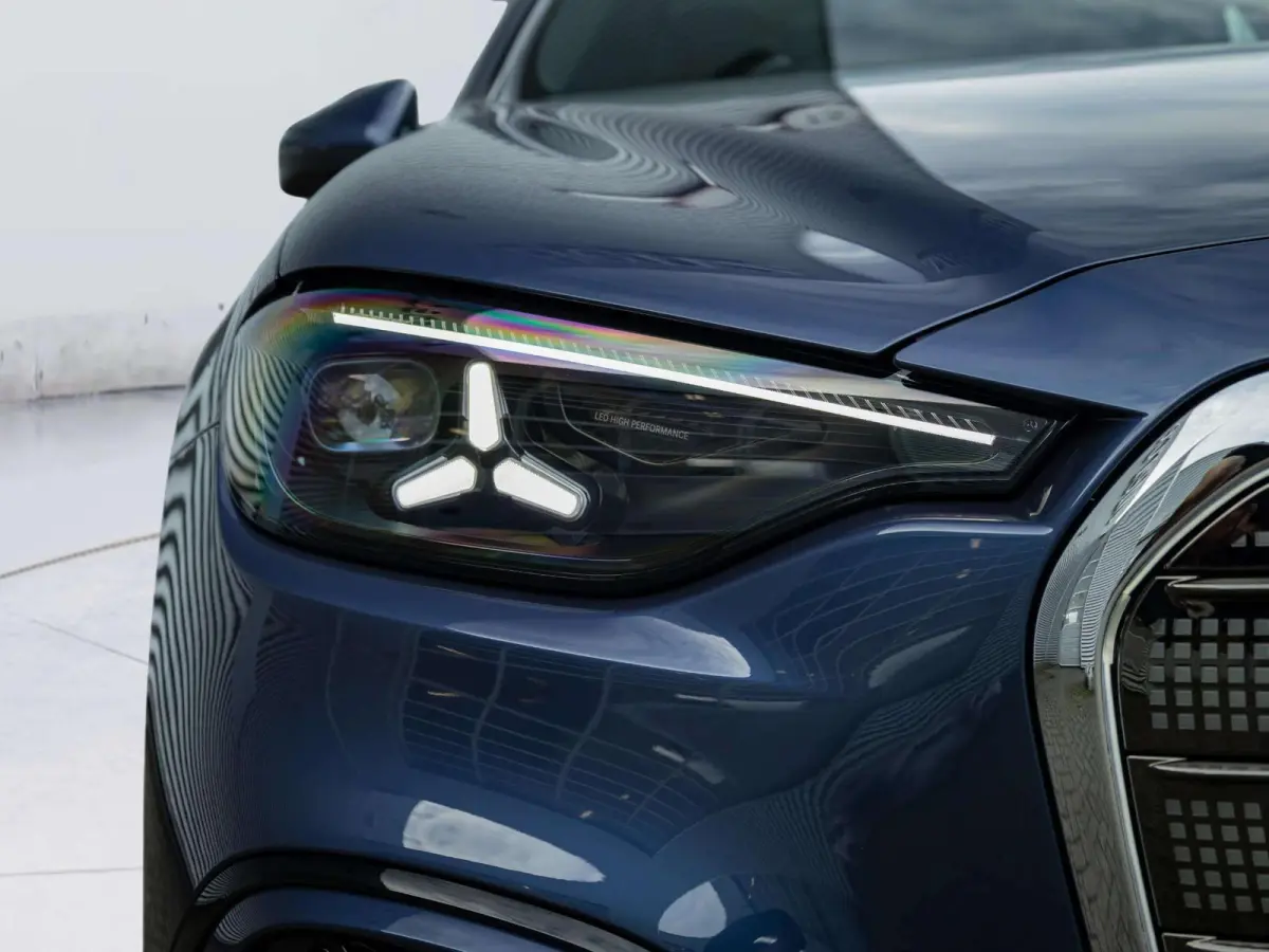 electric 400 4MATIC Launch Edition 94 kWh