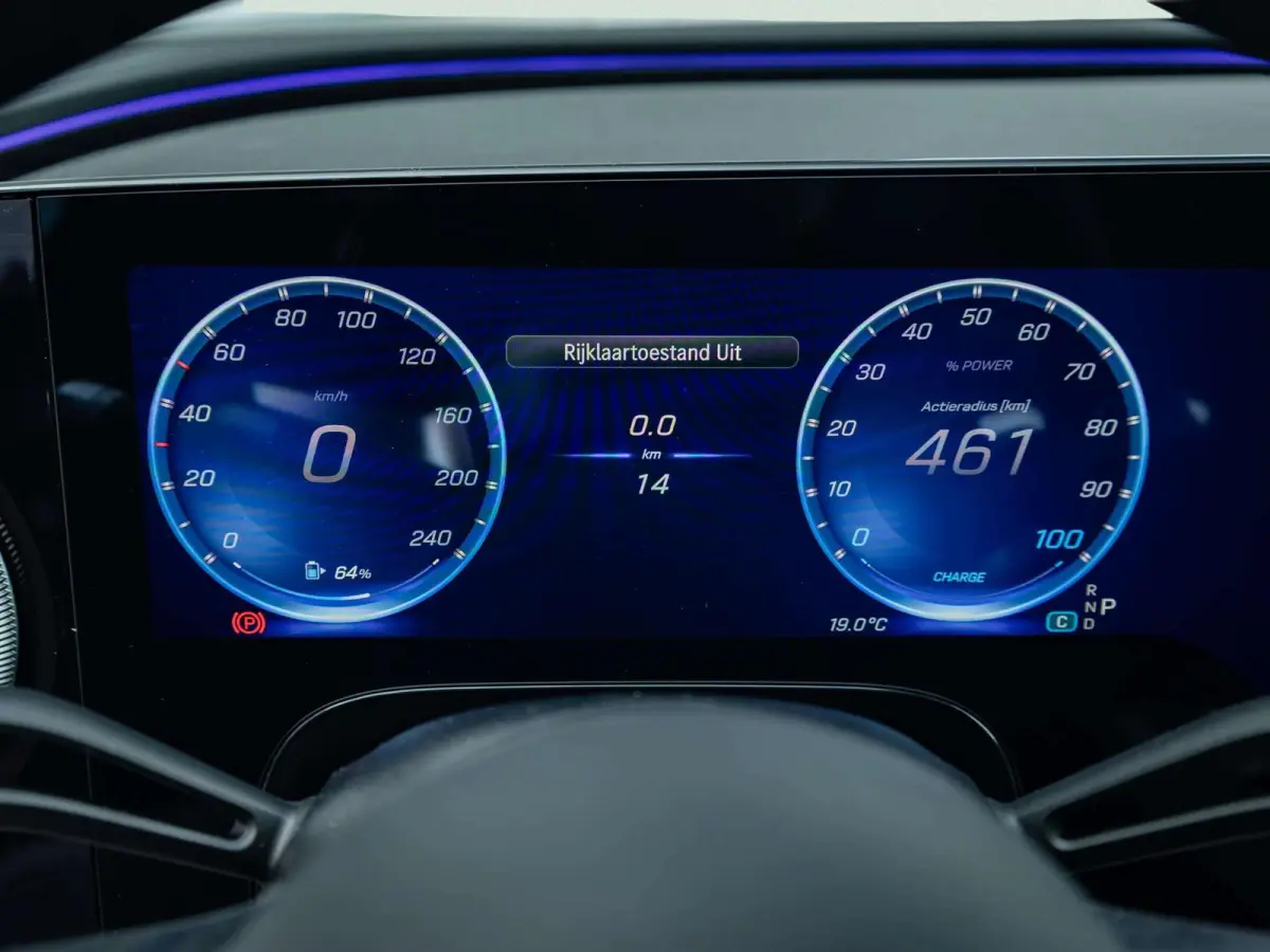 electric 400 4MATIC Launch Edition 94 kWh