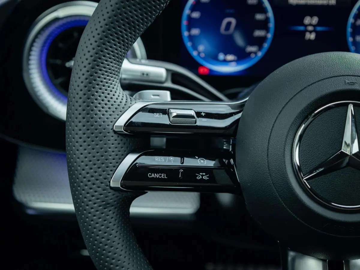 electric 400 4MATIC Launch Edition 94 kWh