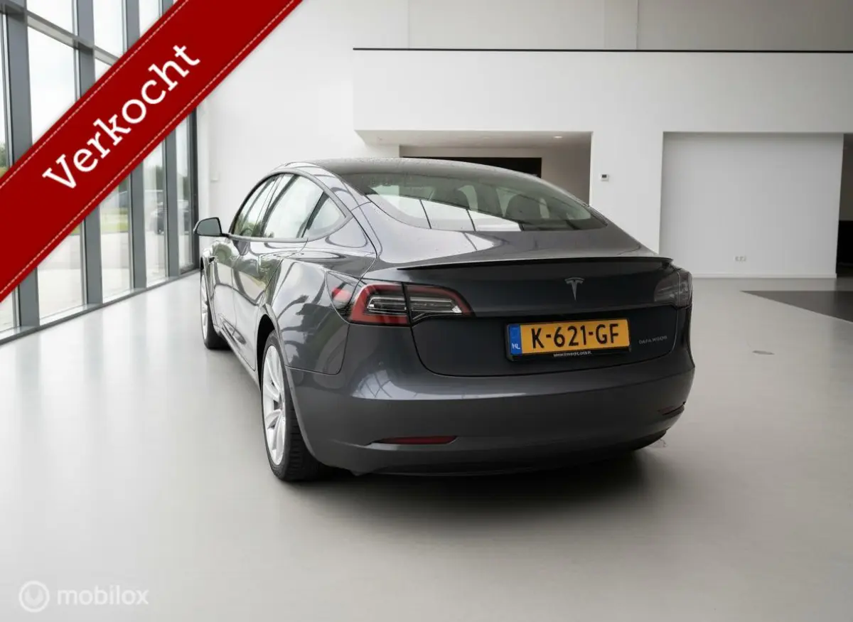 Long Range AWD 75 kWh | 85,3% SOH | 19" | Autopilot | BTW