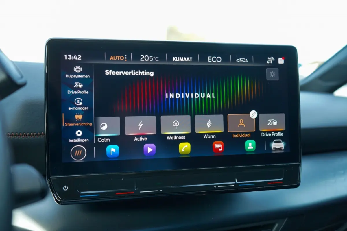 Essential 62 kWh | 91,38% SOH | Led | PDC | Media