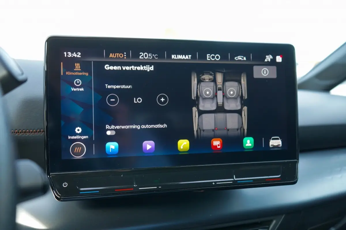 Essential 62 kWh | 91,38% SOH | Led | PDC | Media