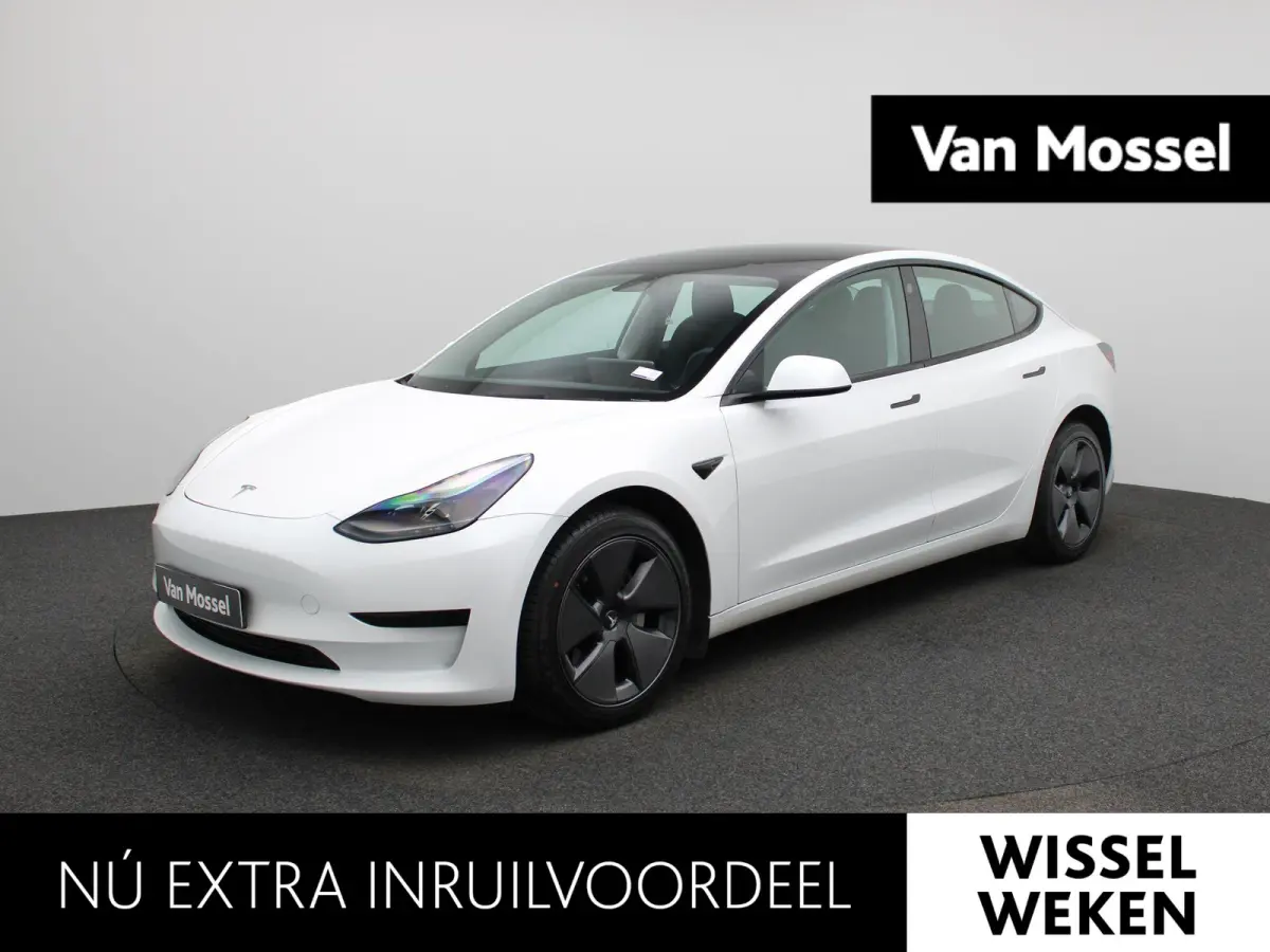 Standard RWD Plus 60 kWh | SOH 92,9% | Automaat | Panorama dak | Stoel verwarming | Leder | Navigatie | Climate control | 360 Camera | Parkeer sensoren | LED | Elec. achterklep