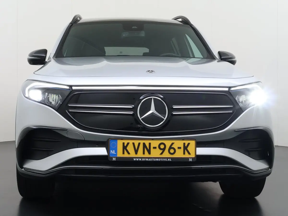 300 4MATIC AMG Line 7p. 67 kWh SOH 98% | NIGHT PAKKET | 360 CAMERA| 7 PERSOONS | RIJKLAAR + 12 MND BOVAG GARANTIE | STOEL VERWARMING | DODE HOEK |