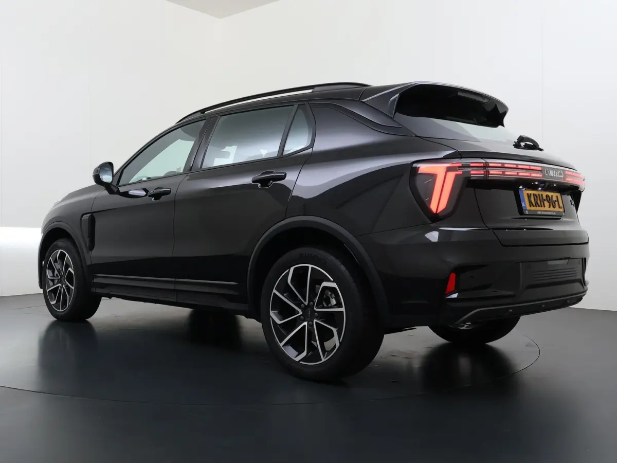1.5 Core NIEUW MODEL! | FABRIEKSGARANTIE T/M 2030! | CAMERA| STOELVERWARMING| APPLE CARPLAY| ADAPTIVE CRUISE CONTROL|