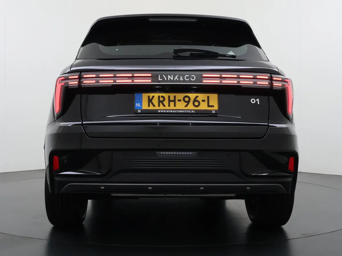 1.5 Core NIEUW MODEL! | FABRIEKSGARANTIE T/M 2030! | CAMERA| STOELVERWARMING| APPLE CARPLAY| ADAPTIVE CRUISE CONTROL|