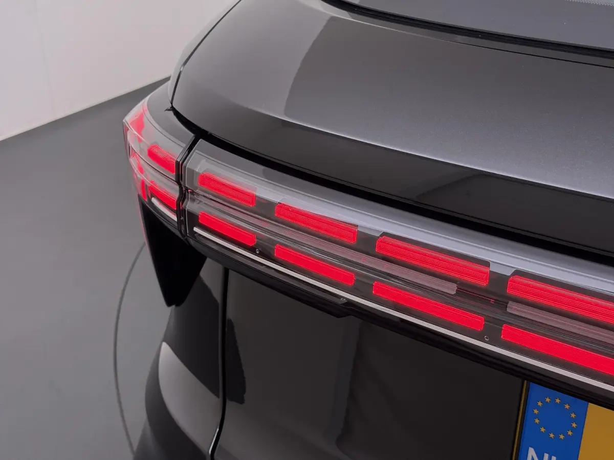 1.5 Core NIEUW MODEL! | FABRIEKSGARANTIE T/M 2030! | CAMERA| STOELVERWARMING| APPLE CARPLAY| ADAPTIVE CRUISE CONTROL|
