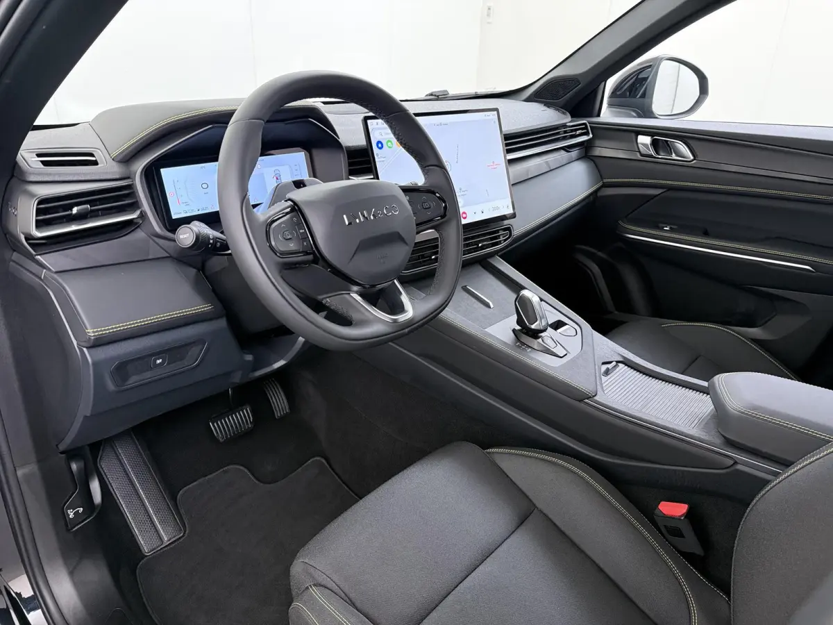 1.5 Core NIEUW MODEL! | FABRIEKSGARANTIE T/M 2030! | CAMERA| STOELVERWARMING| APPLE CARPLAY| ADAPTIVE CRUISE CONTROL|