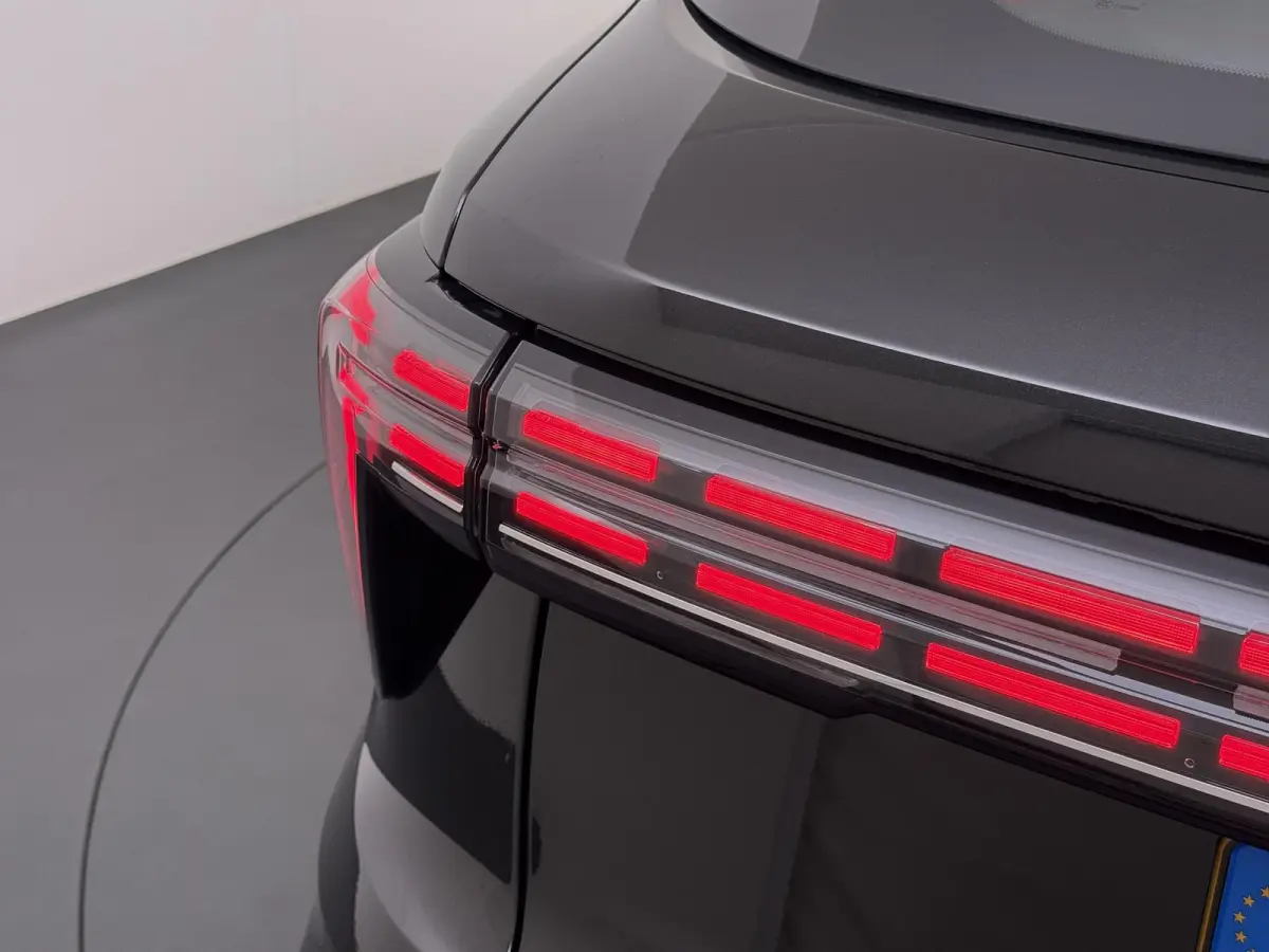 1.5 Core NIEUW MODEL! | FABRIEKSGARANTIE T/M 2030! | CAMERA| STOELVERWARMING| APPLE CARPLAY| ADAPTIVE CRUISE CONTROL|