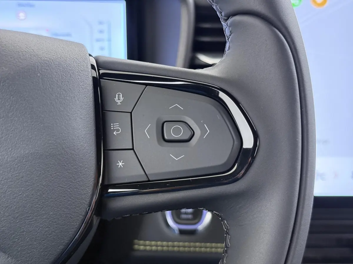 1.5 Core NIEUW MODEL! | FABRIEKSGARANTIE T/M 2030! | CAMERA| STOELVERWARMING| APPLE CARPLAY| ADAPTIVE CRUISE CONTROL|