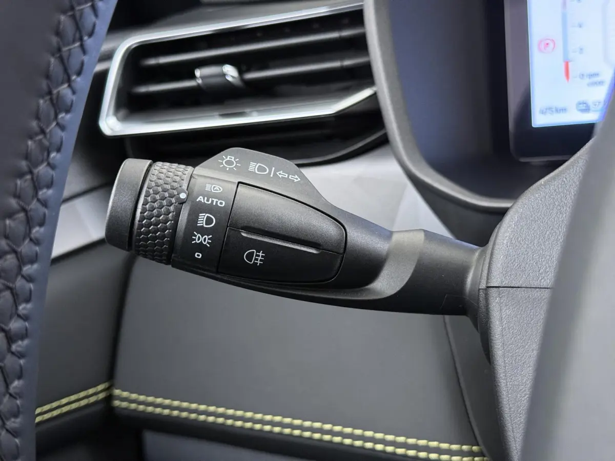 1.5 Core NIEUW MODEL! | FABRIEKSGARANTIE T/M 2030! | CAMERA| STOELVERWARMING| APPLE CARPLAY| ADAPTIVE CRUISE CONTROL|