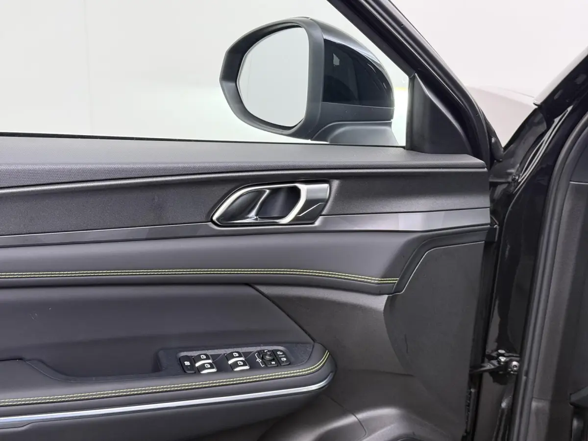 1.5 Core NIEUW MODEL! | FABRIEKSGARANTIE T/M 2030! | CAMERA| STOELVERWARMING| APPLE CARPLAY| ADAPTIVE CRUISE CONTROL|