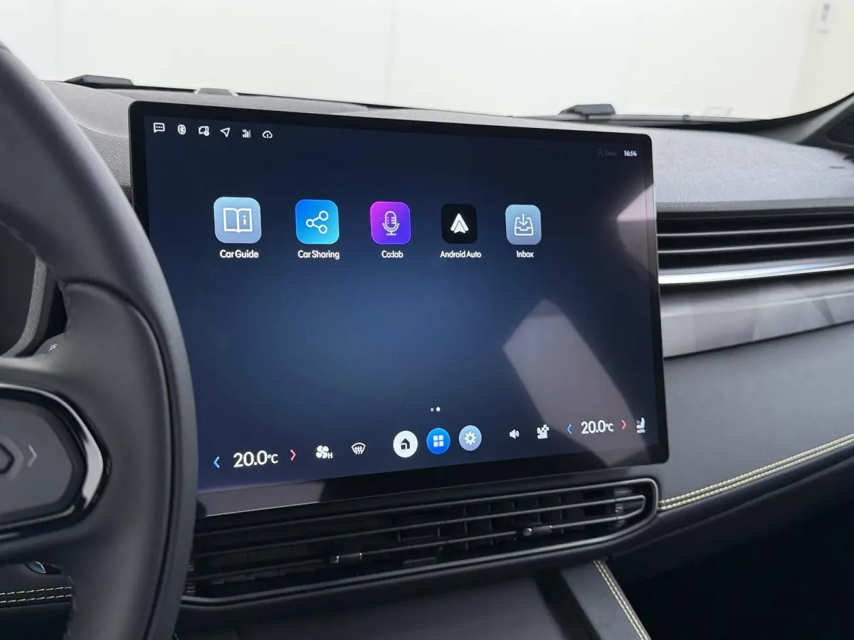 1.5 Core NIEUW MODEL! | FABRIEKSGARANTIE T/M 2030! | CAMERA| STOELVERWARMING| APPLE CARPLAY| ADAPTIVE CRUISE CONTROL|
