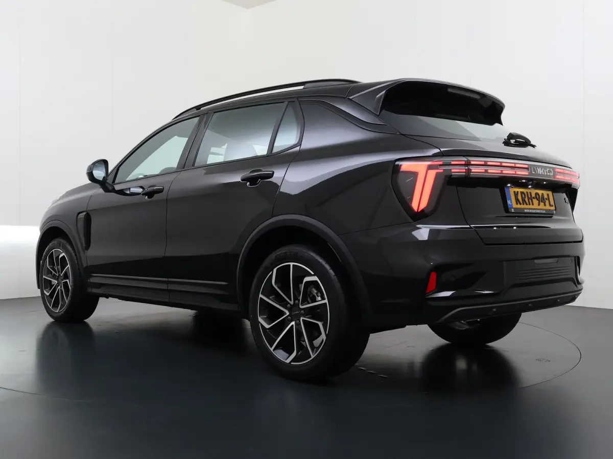 1.5 Core NIEUW MODEL! | FABRIEKSGARANTIE T/M 2030! | CAMERA| STOELVERWARMING| APPLE CARPLAY| ADAPTIVE CRUISE CONTROL|