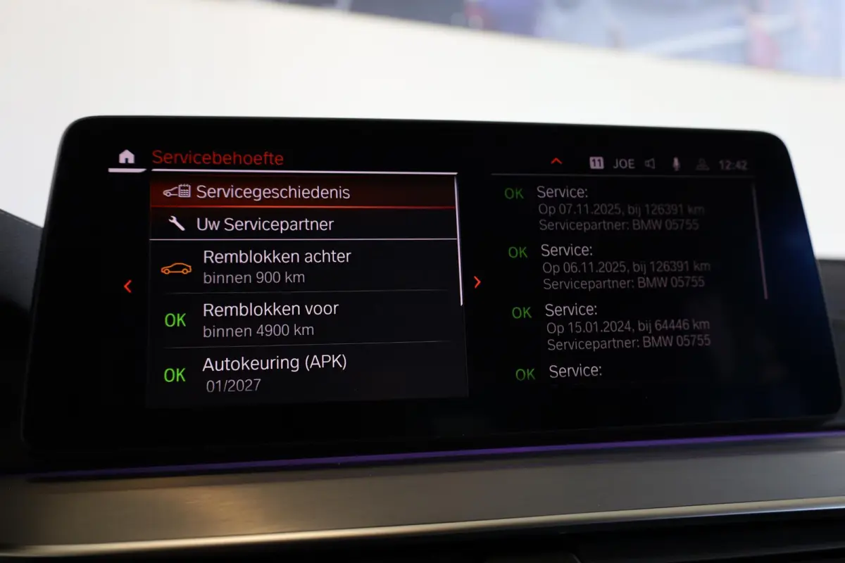 520i High Executive Edition | Luxury Line| HiFi System | Stoelverwarming | trekhaak elektrisch |