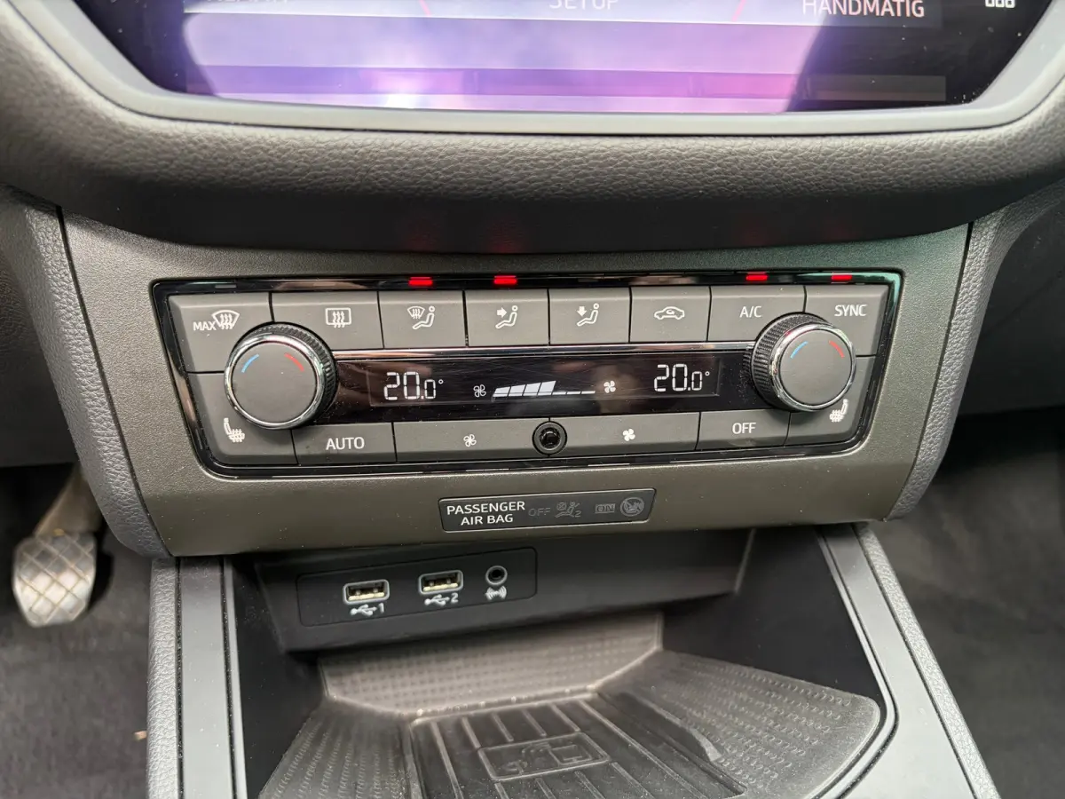 1.5 TSI FR PANO I LED I CARPLAY I CAMERA I 150PK I NAVI I 2E EIG