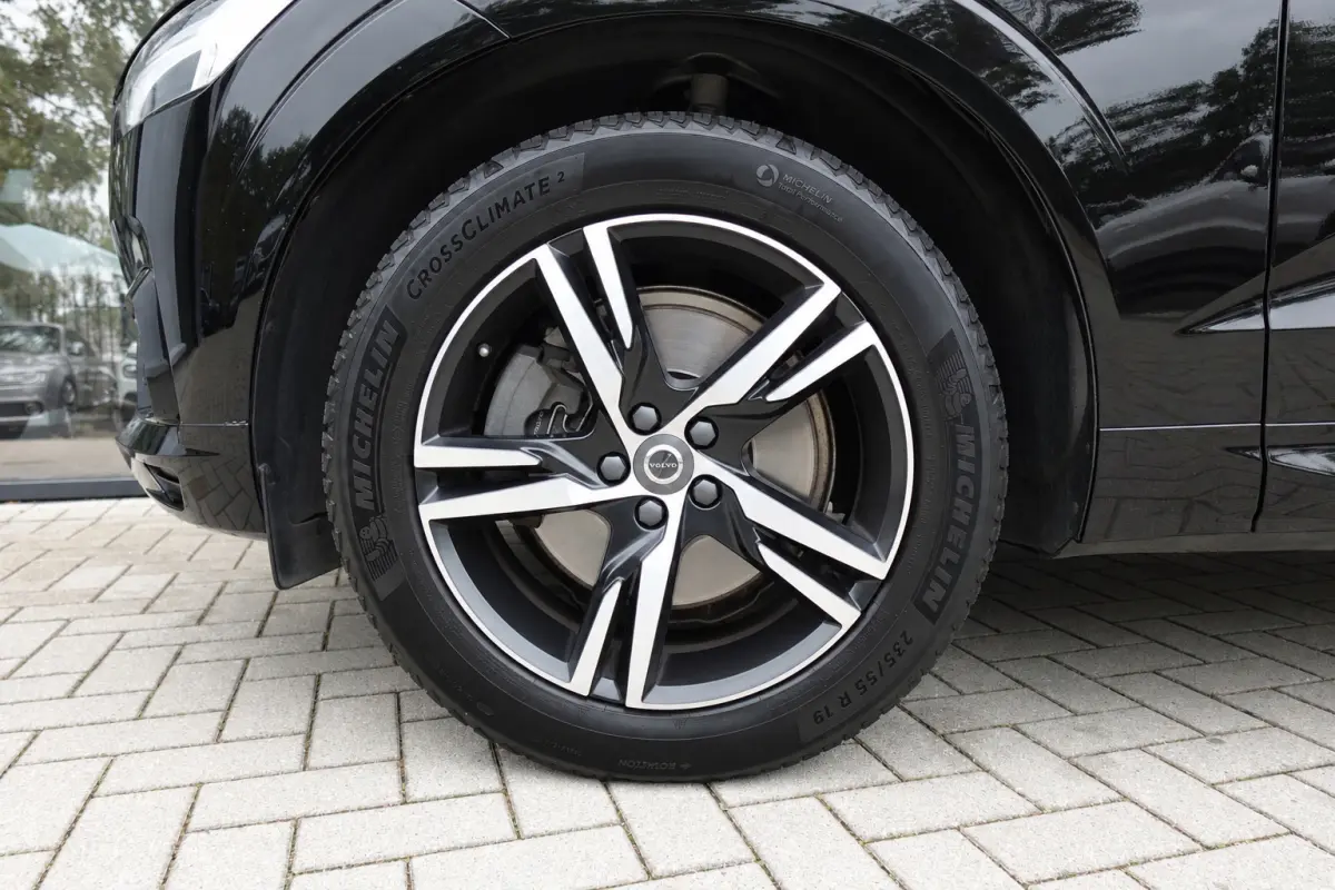 2.0 T8 Twin Engine AWD R-Design PANO KEYLESS VOL'