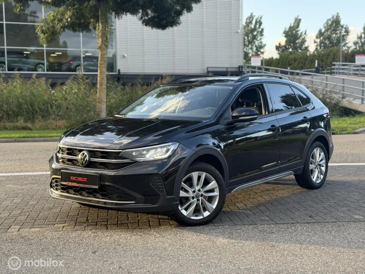 1.0 TSI DSG ACC CAMERA LANE CARPLAY LED