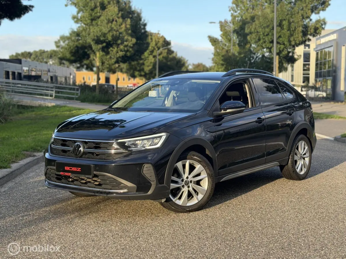 1.0 TSI DSG ACC CAMERA LANE CARPLAY LED