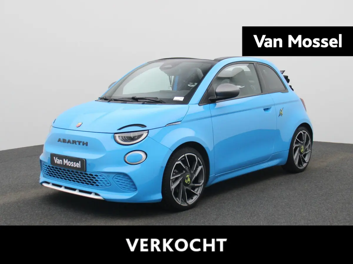 Fiat Abarth Scorpionissima 42 kWh | Navigatiesysteem | Parkeersensoren voor + achter | Camera | Stoelverwarming | Lichtmetalen velgen 18" |