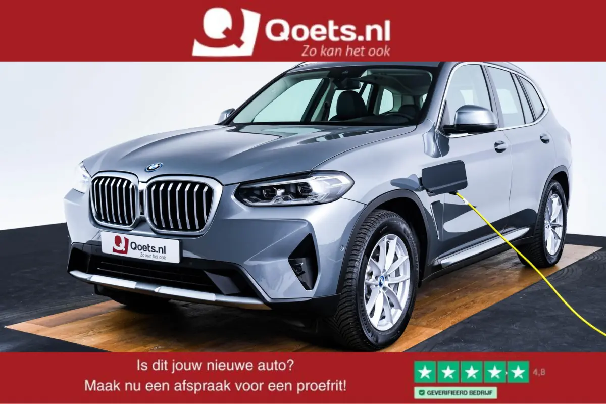 xDrive30e Sportstoelen - Parking Assistant - Active Guard - BMW Live Cockpit Plus - zwart hooggl. accent Perlglanz Chrome -