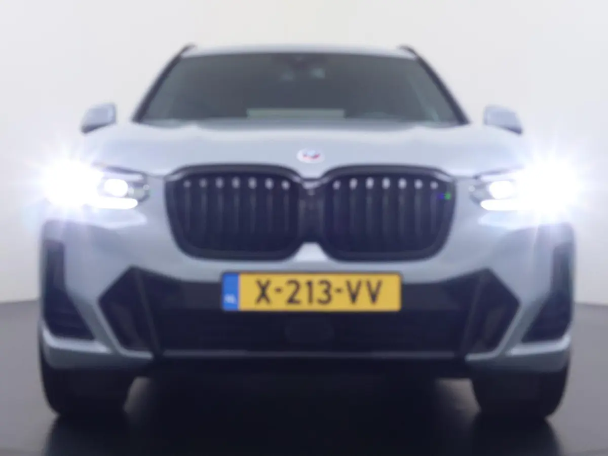 xDrive30e High Executive M SPORT | ELEKTRISCHE TREKHAAK| DEALER ONDERHOUDEN | 360 CAMERA | HEAD UP | LASER LED|  LEDER INCL. STOELVERWARMING | DRIVING ASS.  | RIJKLAARPRIJS incl. 12mnd BOVAG