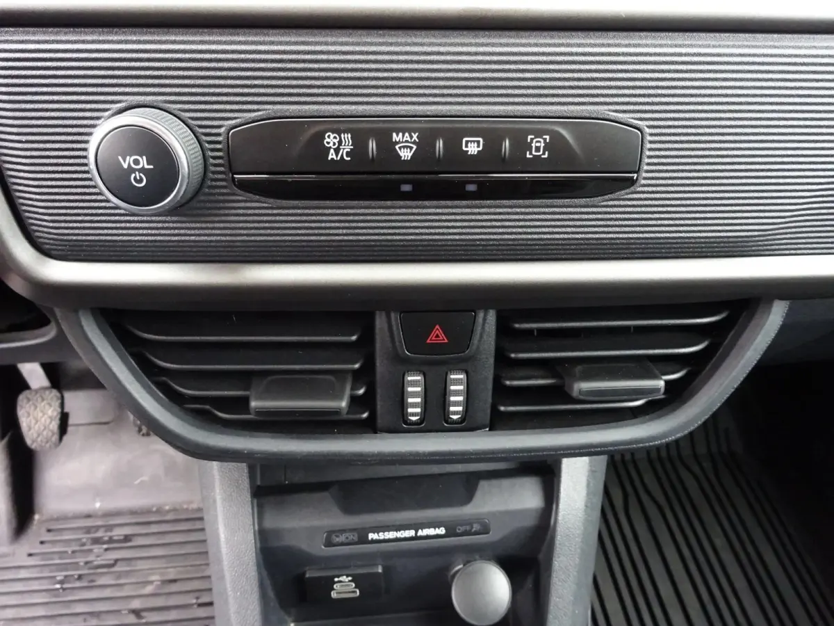 1.5 EcoBlue Trend CARPLAY AIRCO CRUISE VEEL EXTRA"S