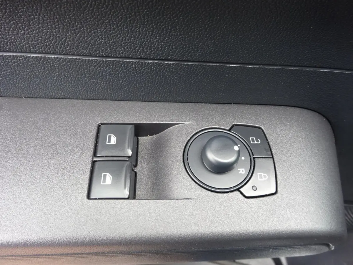 1.5 EcoBlue Trend CARPLAY AIRCO CRUISE VEEL EXTRA"S