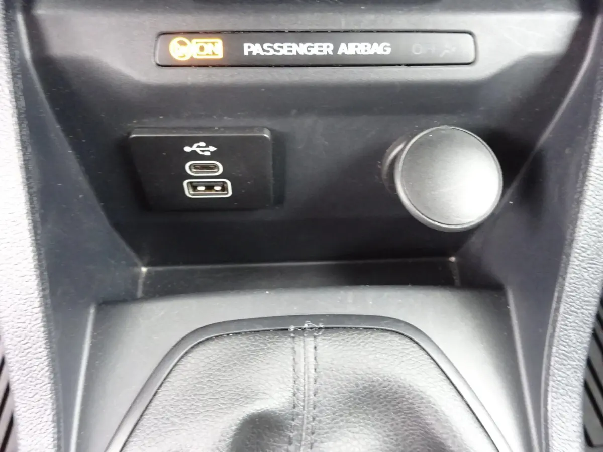 1.5 EcoBlue Trend CARPLAY AIRCO CRUISE VEEL EXTRA"S