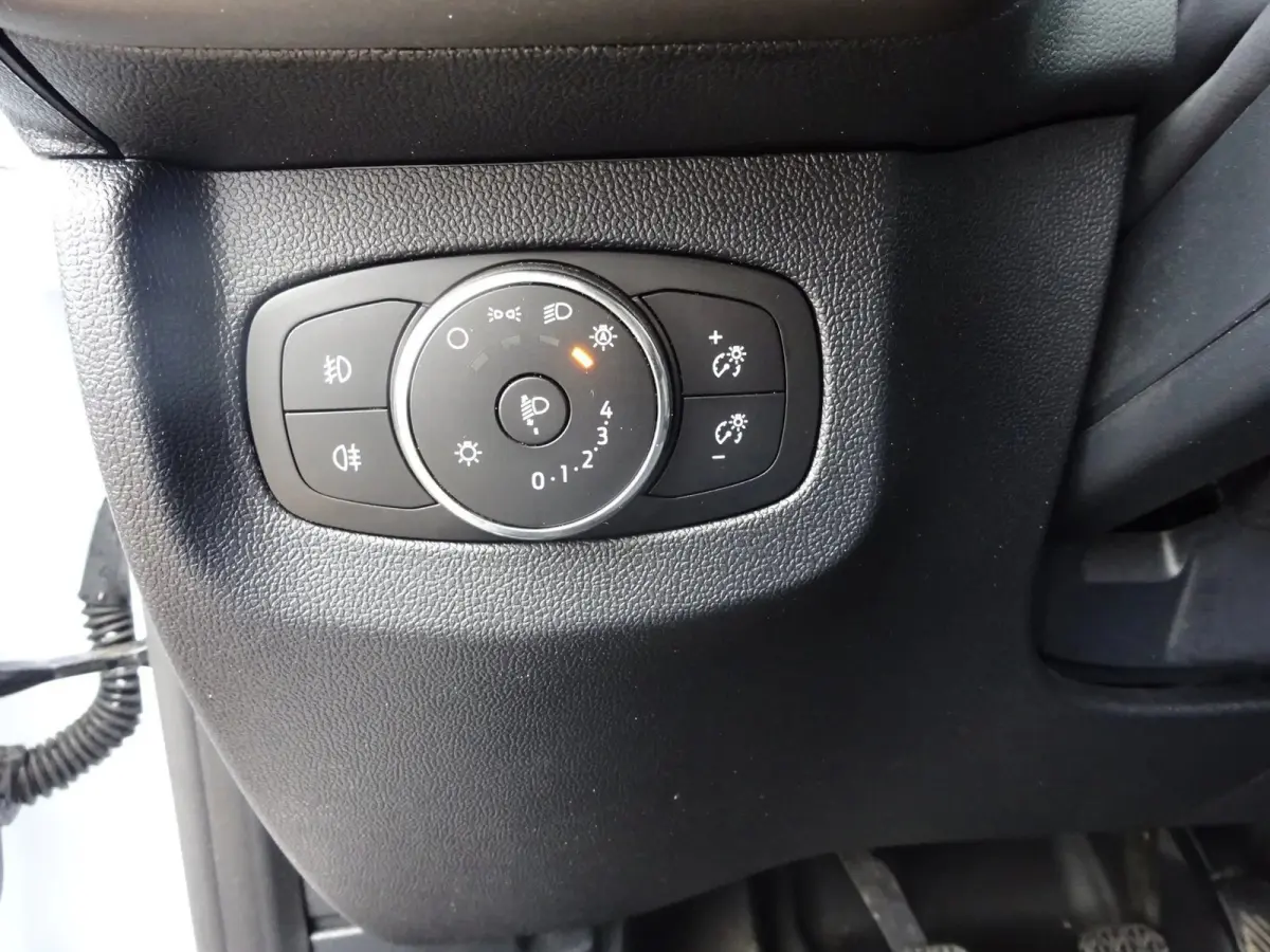 1.5 EcoBlue Trend CARPLAY AIRCO CRUISE VEEL EXTRA"S