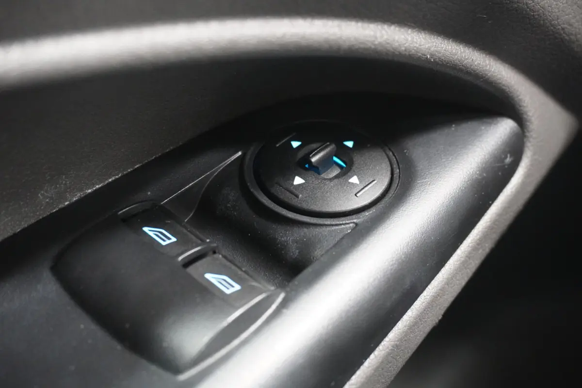 1.5 EcoBlue L2 2x Schuifdeur 100PK EURO 6 - Airco - Navi - Camera - €12.900,- Excl.