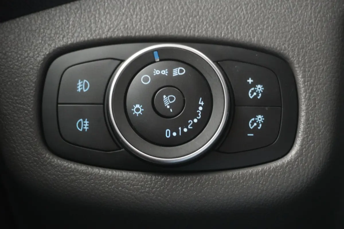 1.5 EcoBlue L2 2x Schuifdeur 100PK EURO 6 - Airco - Navi - Camera - €12.900,- Excl.