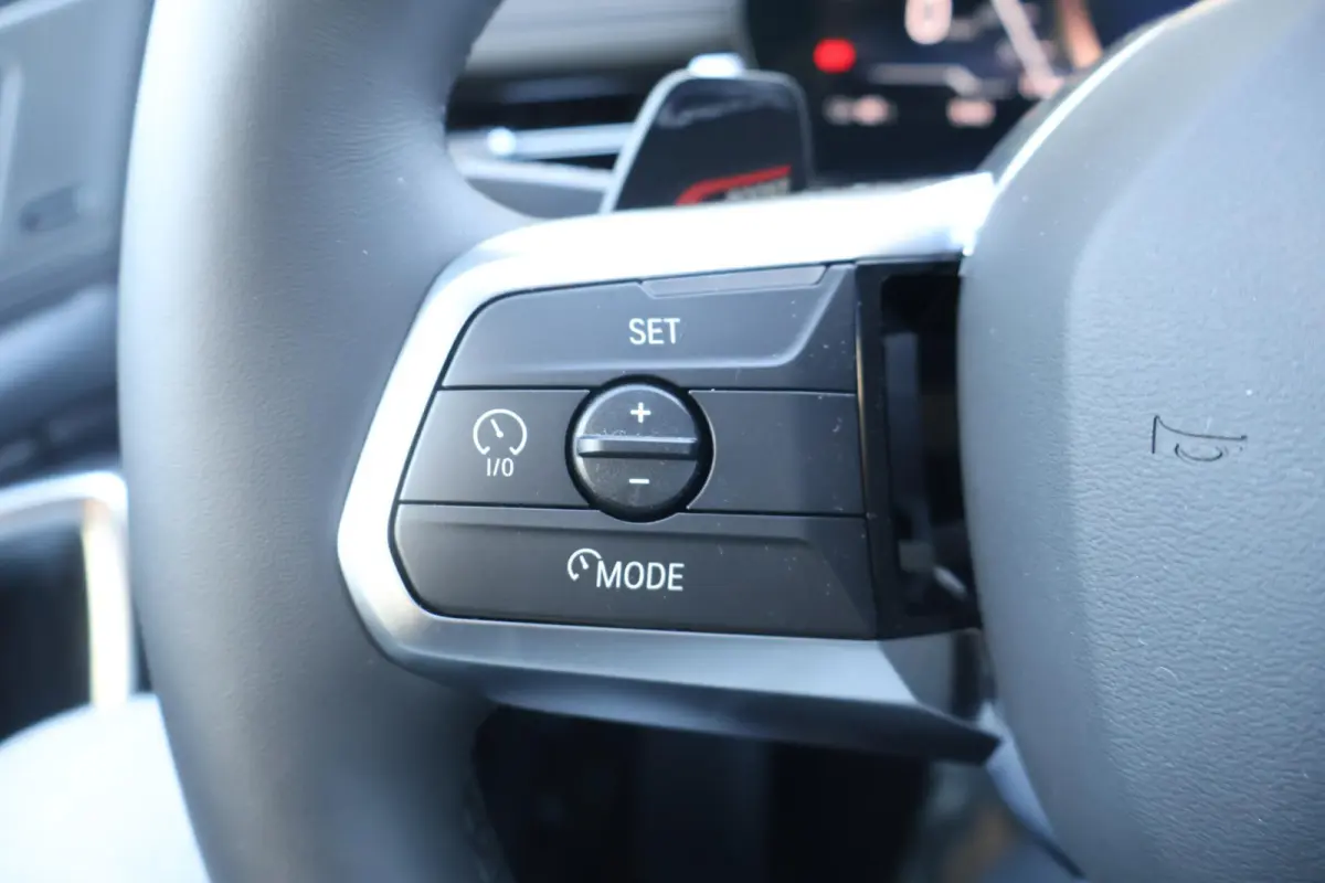 eDrive20 67 kWh | SOH 100% | M Sport Pro | Innovation Pack | Comfort Pack | Travel Pack | Harman Kardon | Panoramdak | Trekhaak