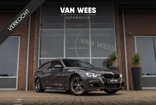 318i Edition M Sport Shadow High Executive | 2e eigenaar | Origineel NL | Panoramadak | Sportstuur | Cruise control | LED | Navigatie Professional | Bluetooth | PDC