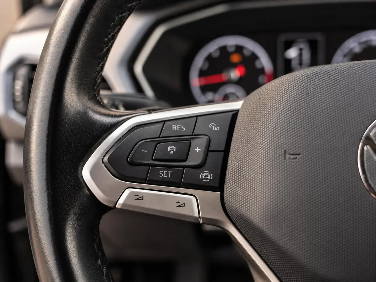 1.0 TSI DSG Active | ACC | Clima | Carplay | BTW