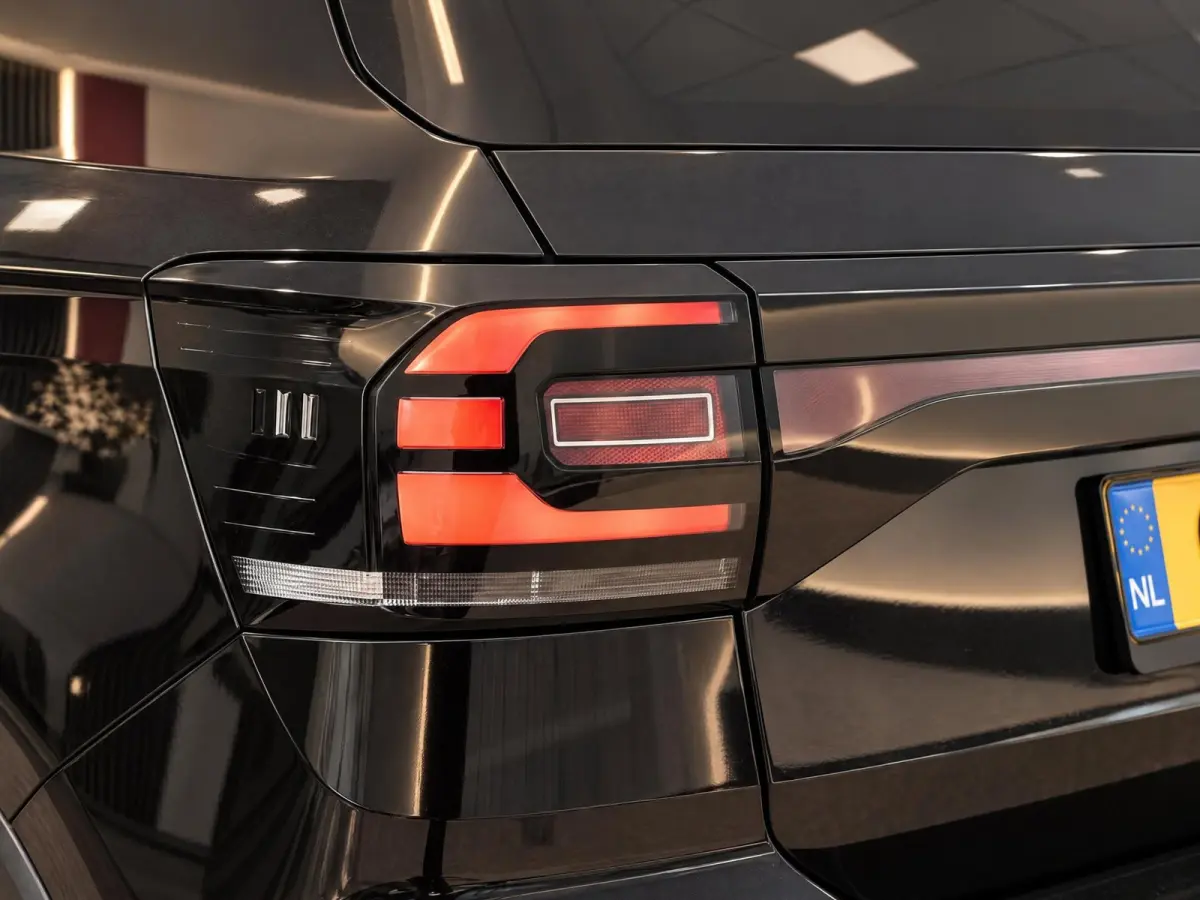 1.0 TSI DSG Active | ACC | Clima | Carplay | BTW