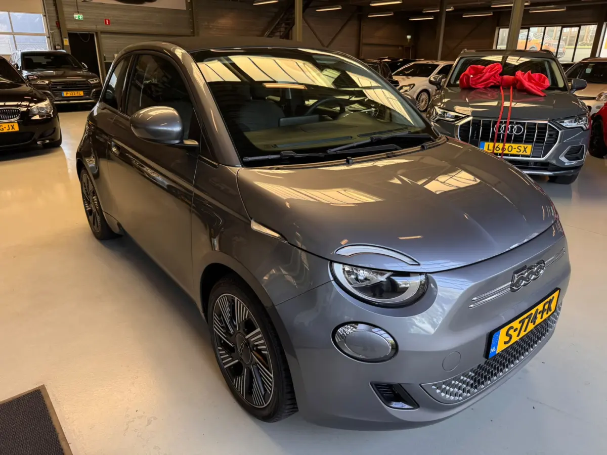 Icon 42 kWh Cruise, Cabrio, Carplay