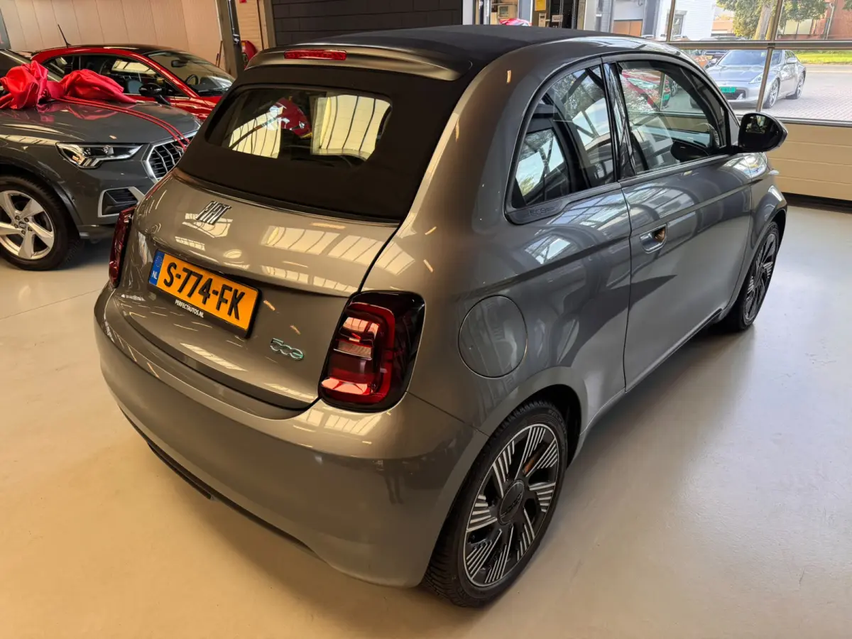 Icon 42 kWh Cruise, Cabrio, Carplay