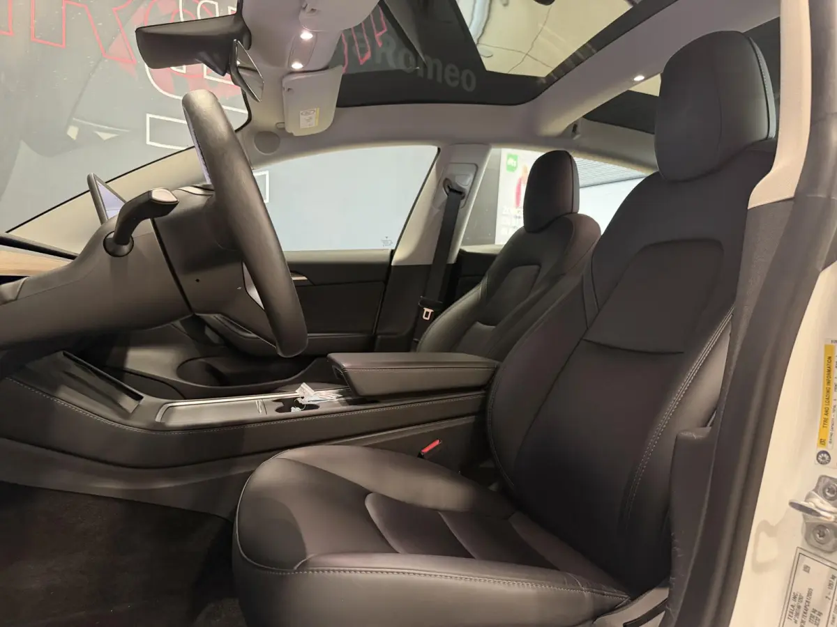 Long Range AWD 75 kWh | Trekhaak | SOH 95% |