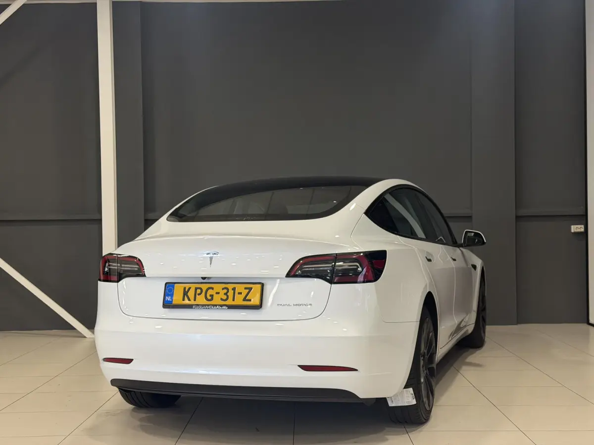 Long Range AWD 75 kWh | SOH 94,9% |