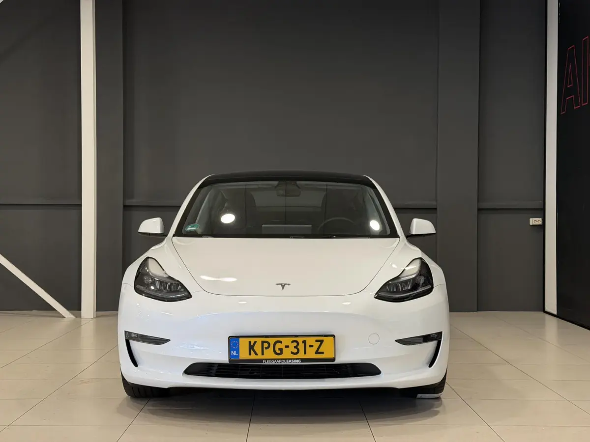 Long Range AWD 75 kWh | SOH 94,9% |