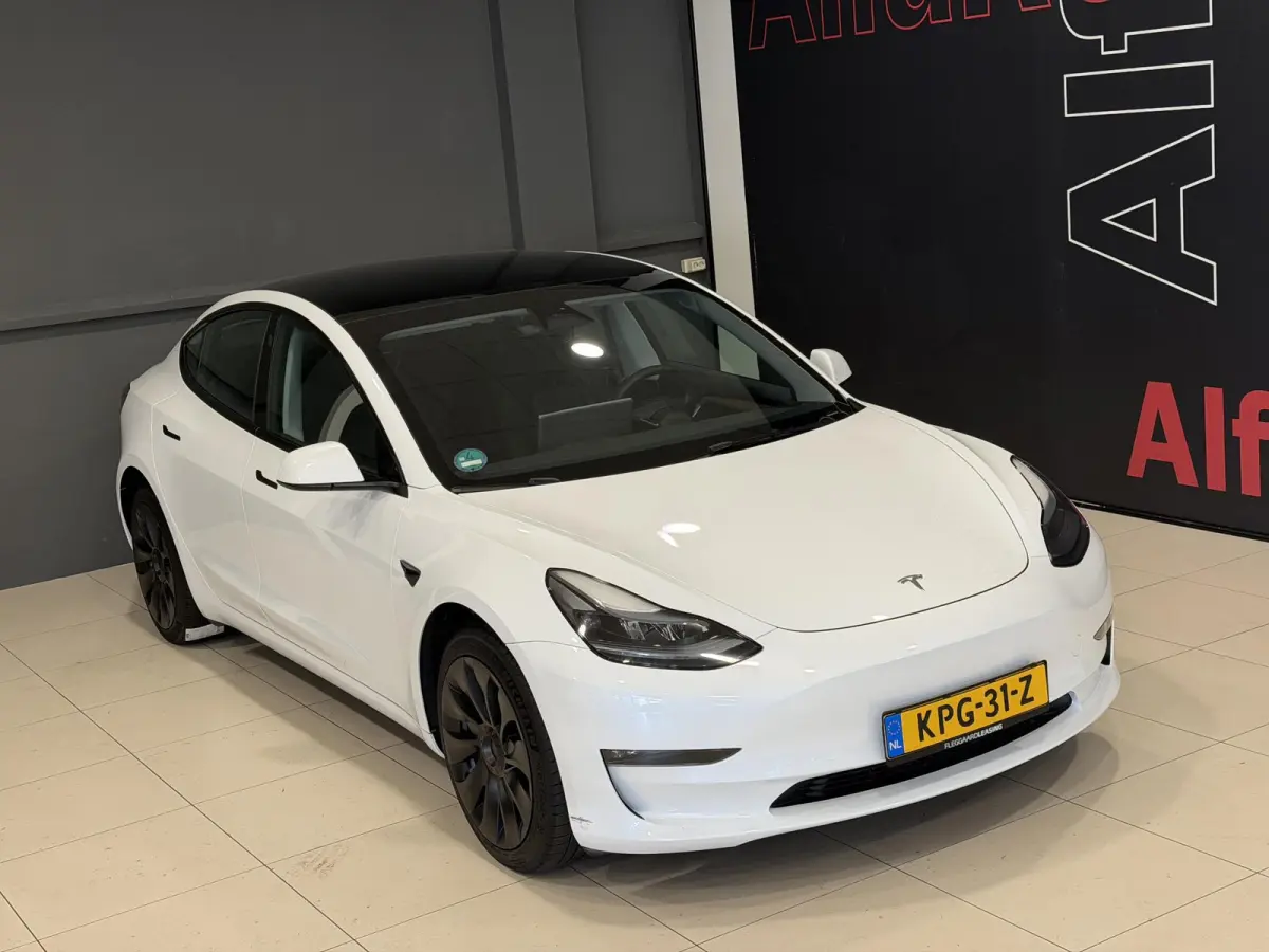 Long Range AWD 75 kWh | SOH 94,9% |