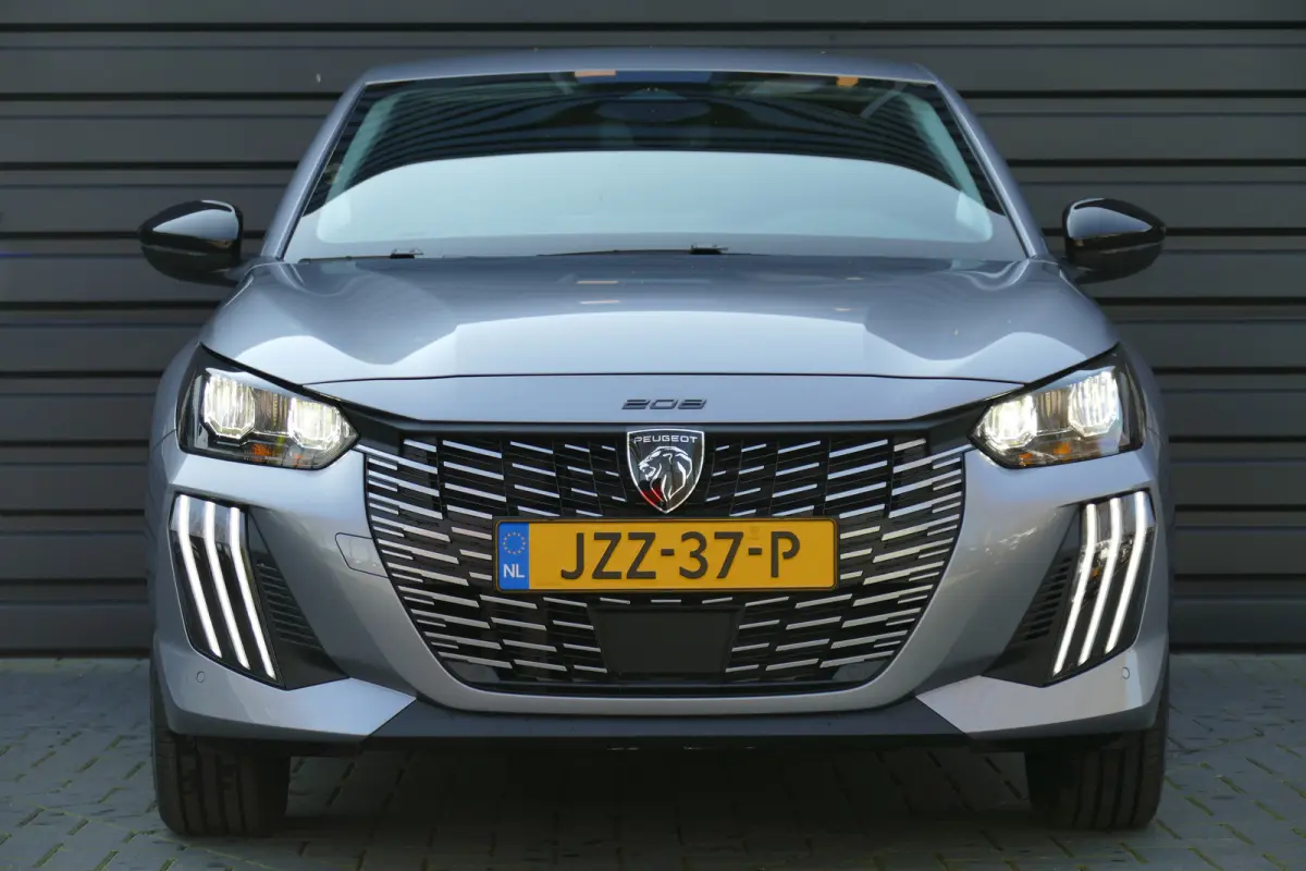 EV 156PK 51KWH BUSINESS AUTOMAAT / NAVI / LED / CLIMA / PDC / CAMERA / 3 FASE / CRUISECONTROL / APPLE-ANDROID AUTO / BLUETOOTH / SNEL LEVERBAAR !!